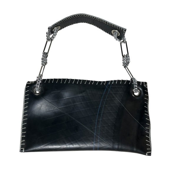 Walleska Ecochic Black Recycled Rubber Handbag Purse Silver Chain &Rubber Handle - Picture 13 of 13